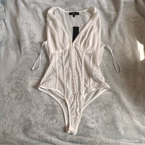 NWT Lulus White Lace Bodysuit